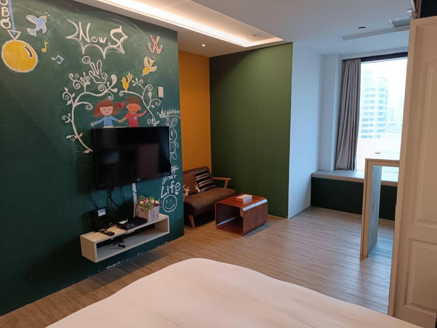 Apartamento 三条文旅 Kaohsiung Exterior foto